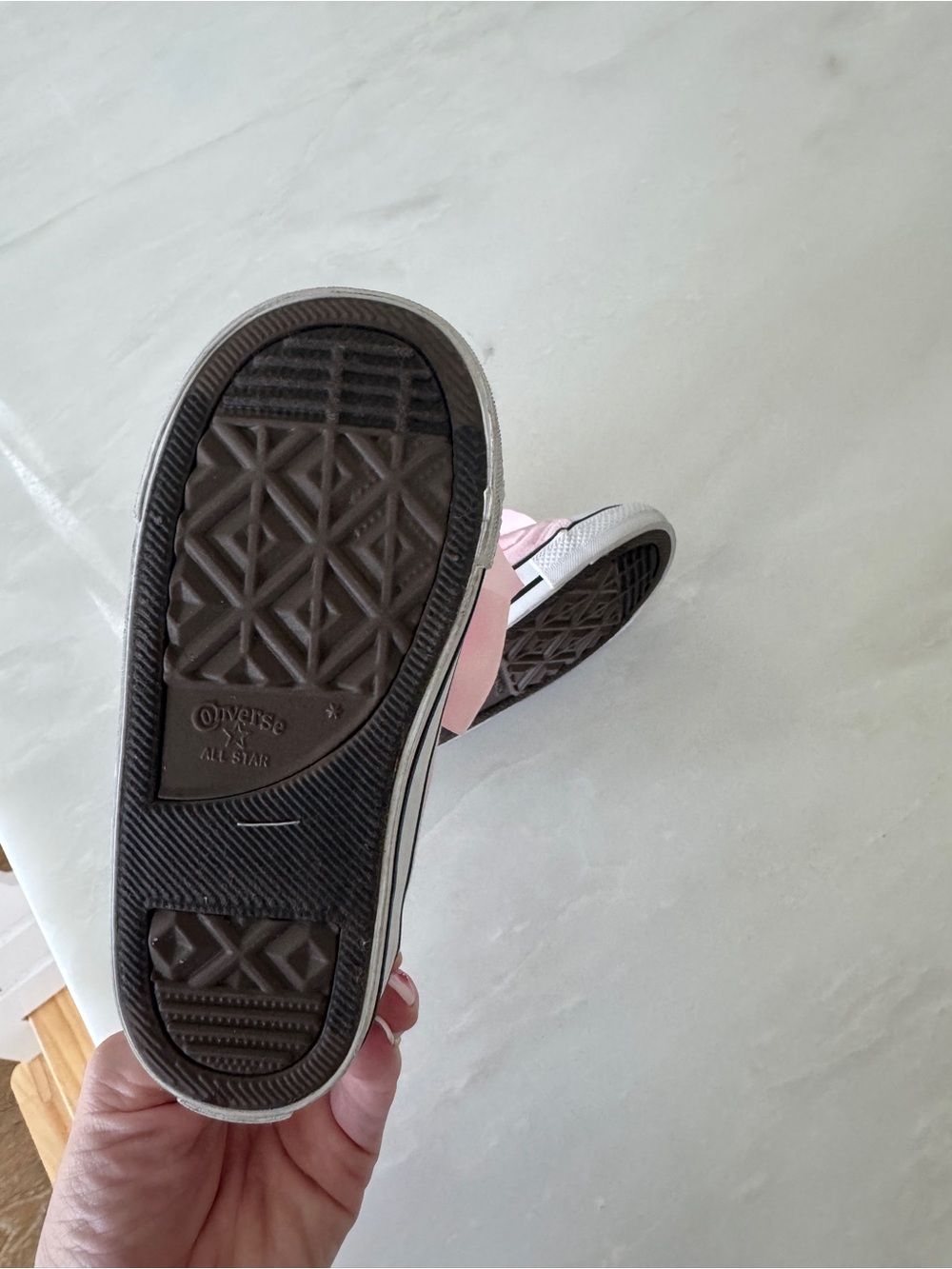 Toddler Converse Pink Bow Slip-On Sneakers - Picture 4 of 5